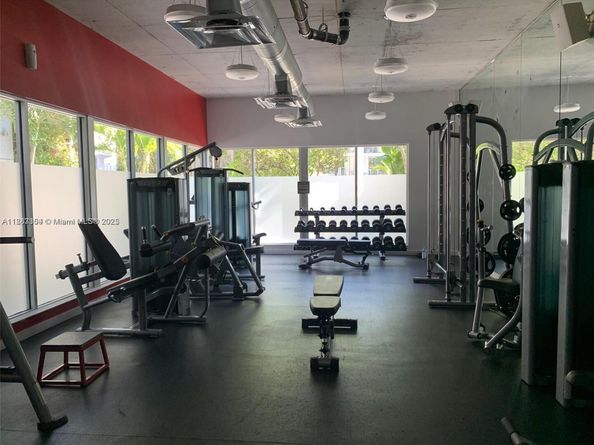 680 NE 64th St A516, Miami FL 33138