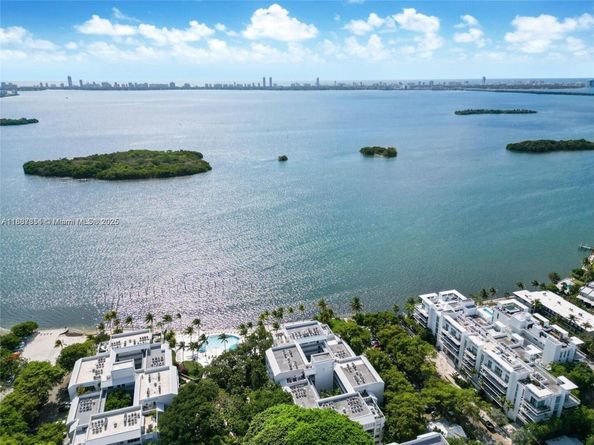 680 NE 64th St A516, Miami FL 33138