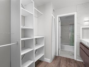 3730 Inverrary Dr 2H, Lauderhill FL 33319