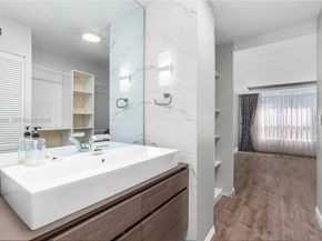 3730 Inverrary Dr 2H, Lauderhill FL 33319