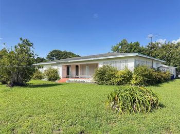 102 SW 1st Ave
