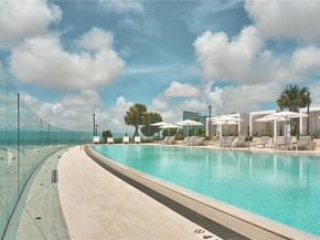 300 Biscayne Boulevard Way 4007W, Miami FL 33131