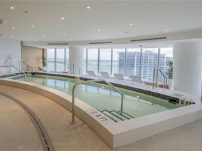 300 Biscayne Boulevard Way 4007W, Miami FL 33131