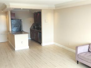 2020 NE 135th St 506, North Miami FL 33181