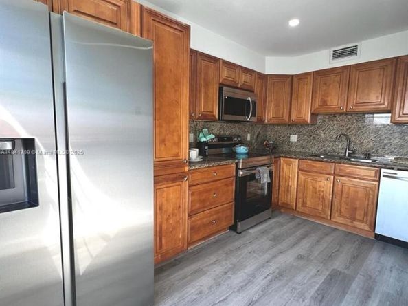 Undisclosed Address #A11841709, Boca Raton FL 33434