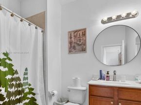 3669 SE 2nd Ct, Homestead FL 33033