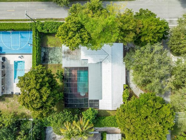 7380 SW 130th St, Pinecrest FL 33156