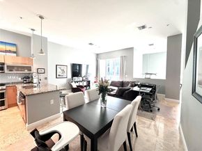 317 NE 7th St 317, Fort Lauderdale FL 33304