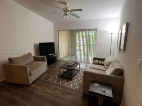2548 Centergate Dr 301, Miramar FL 33025
