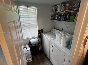 2548 Centergate Dr 301, Miramar FL 33025