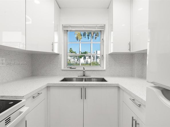 1820 James Ave 2A, Miami Beach FL 33139