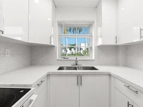 1820 James Ave 2A, Miami Beach FL 33139