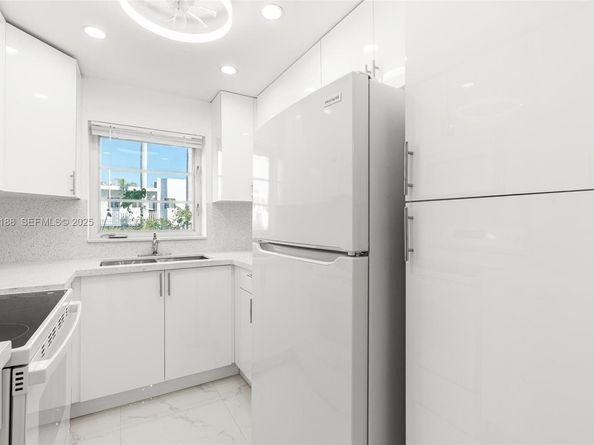 1820 James Ave 2A, Miami Beach FL 33139