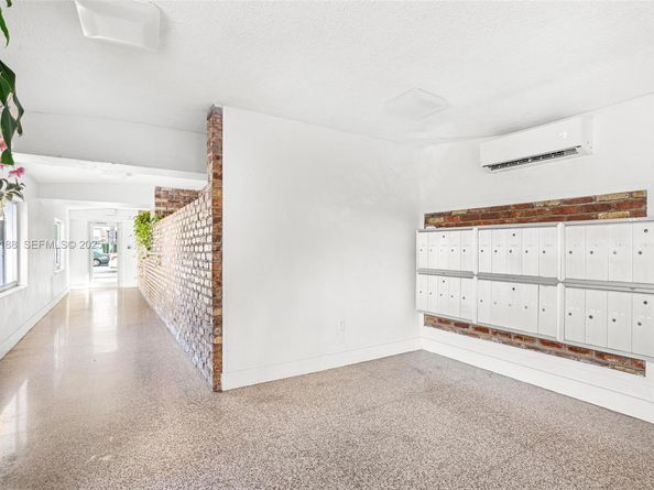 1820 James Ave 2A, Miami Beach FL 33139