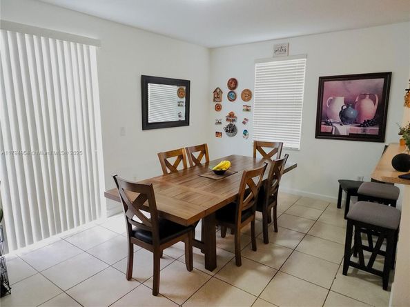 3064 SE 1st Dr 3, Homestead FL 33033