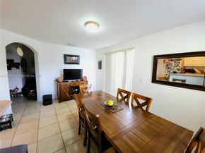 3064 SE 1st Dr 3, Homestead FL 33033