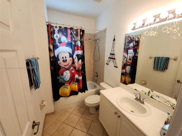 3064 SE 1st Dr 3, Homestead FL 33033