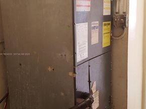 1870 NE 179th St, North Miami Beach FL 33162