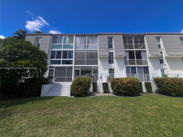 769 Jeffery St 2205, Boca Raton FL 33487