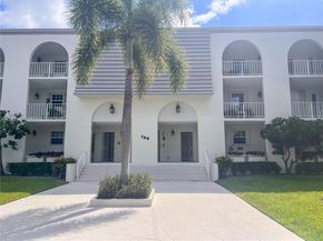 769 Jeffery St 2205, Boca Raton FL 33487
