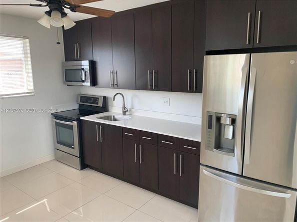 1200 SW 31st Ave, Miami FL 33135