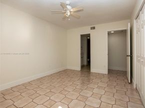 9761 SW 138th Ave HC1R, Miami FL 33186