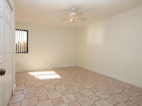 9761 SW 138th Ave HC1R, Miami FL 33186