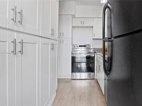 6580 Santona St A42, Coral Gables FL 33146