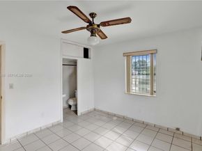 831 NW 21st Ct, Miami FL 33125