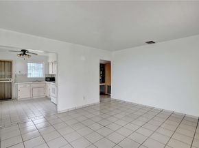 831 NW 21st Ct, Miami FL 33125