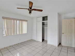 831 NW 21st Ct, Miami FL 33125