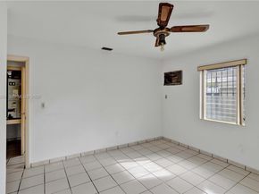 831 NW 21st Ct, Miami FL 33125