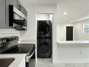 1451-1453 NW 34th st, Miami FL 33142
