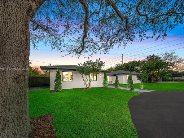 14323 SW 80th Ave, Palmetto Bay FL 33158