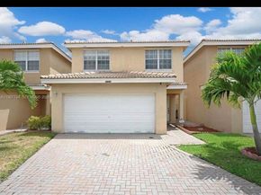 6690 NW 38th Dr, Lauderhill FL 33319