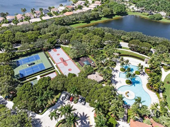 17018 SW 52nd Ct, Miramar FL 33027
