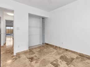 17403 SW 142nd Pl, Miami FL 33177