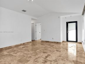 17403 SW 142nd Pl, Miami FL 33177