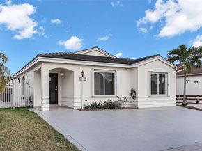 17403 SW 142nd Pl, Miami FL 33177