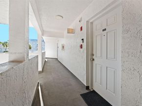 5750 Turin St 203, Coral Gables FL 33146