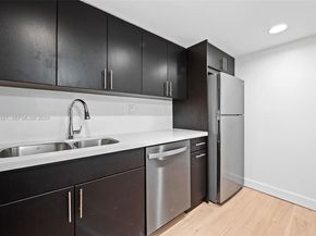 5750 Turin St 203, Coral Gables FL 33146