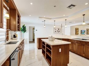 300 W Chaminade Dr, Hollywood FL 33021