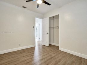 300 W Chaminade Dr, Hollywood FL 33021