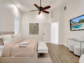 300 W Chaminade Dr, Hollywood FL 33021