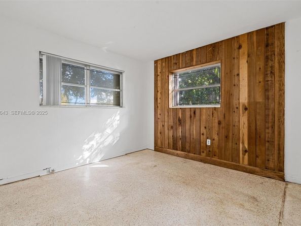 11550 SW 108th Ct, Miami FL 33176