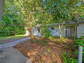 11550 SW 108th Ct, Miami FL 33176