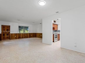 11550 SW 108th Ct, Miami FL 33176