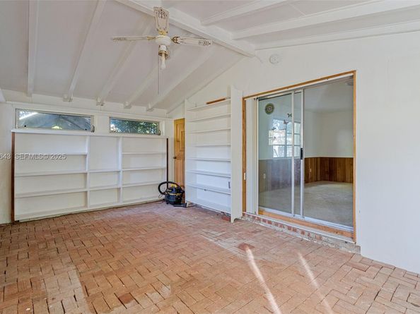 11550 SW 108th Ct, Miami FL 33176