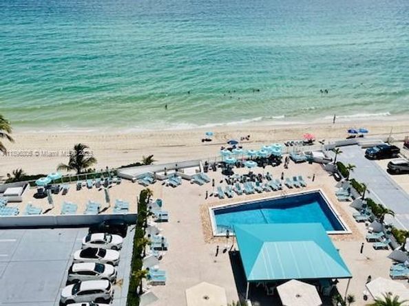 3140 S Ocean Dr 1105, Hallandale Beach FL 33009