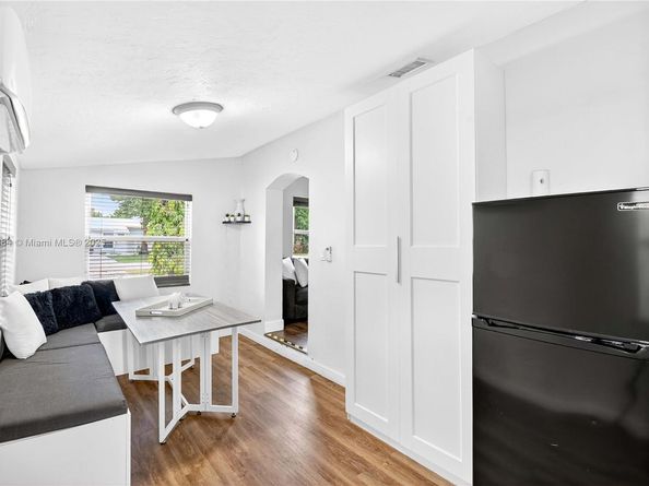 708 SW 19th St, Fort Lauderdale FL 33315
